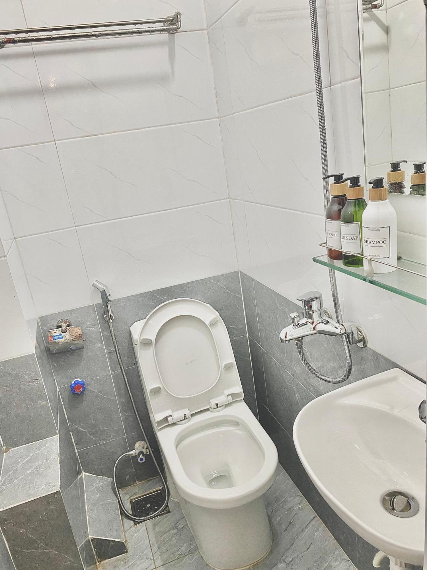 Hanoi Vibes Hostel Dış mekan fotoğraf